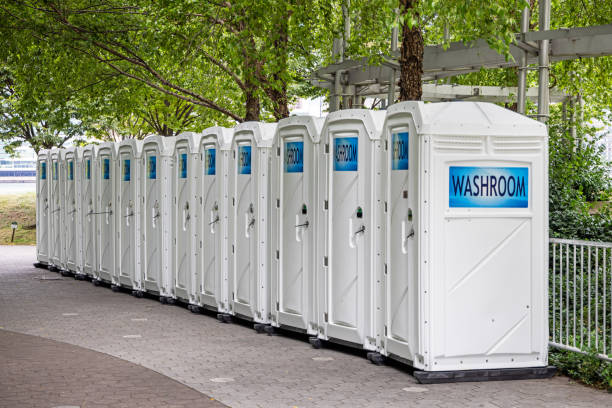 Best Portable restroom trailer rental  in Marlboro, NY